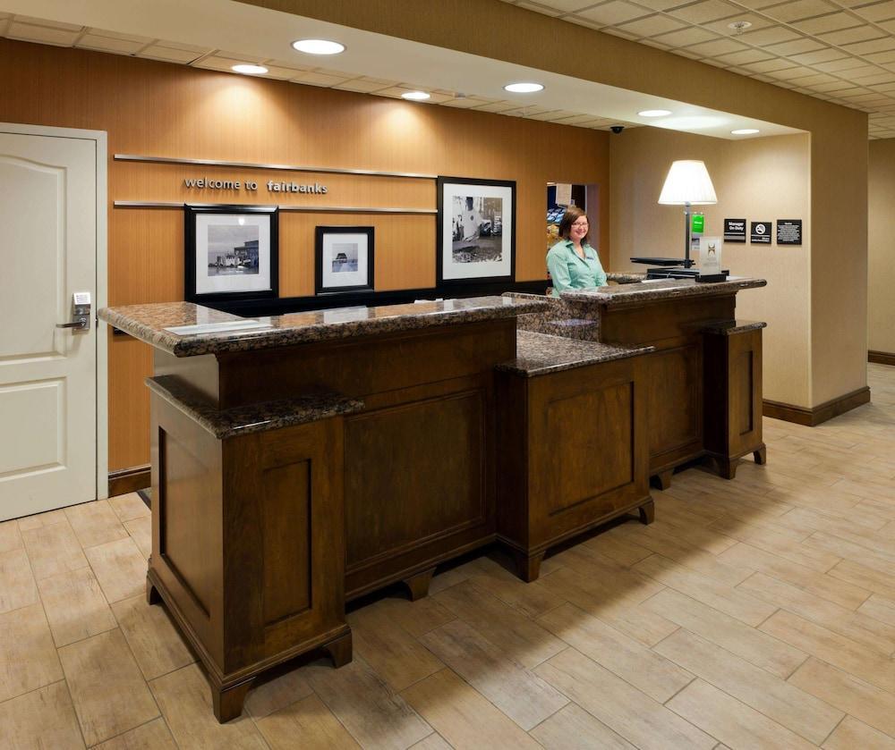 Hampton Inn & Suites Fairbanks Zewnętrze zdjęcie